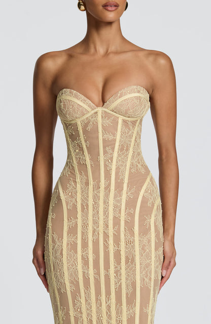 Koriora | Robe Maxi Mina — Corset Dentelle & Colonne Élégante Dos Lacé