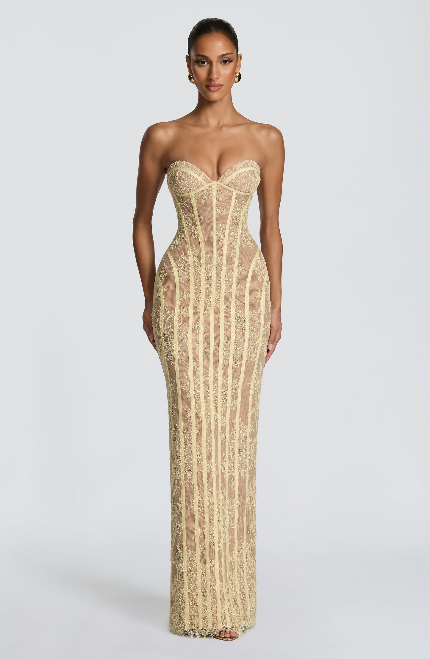 Koriora | Robe Maxi Mina — Corset Dentelle & Colonne Élégante Dos Lacé