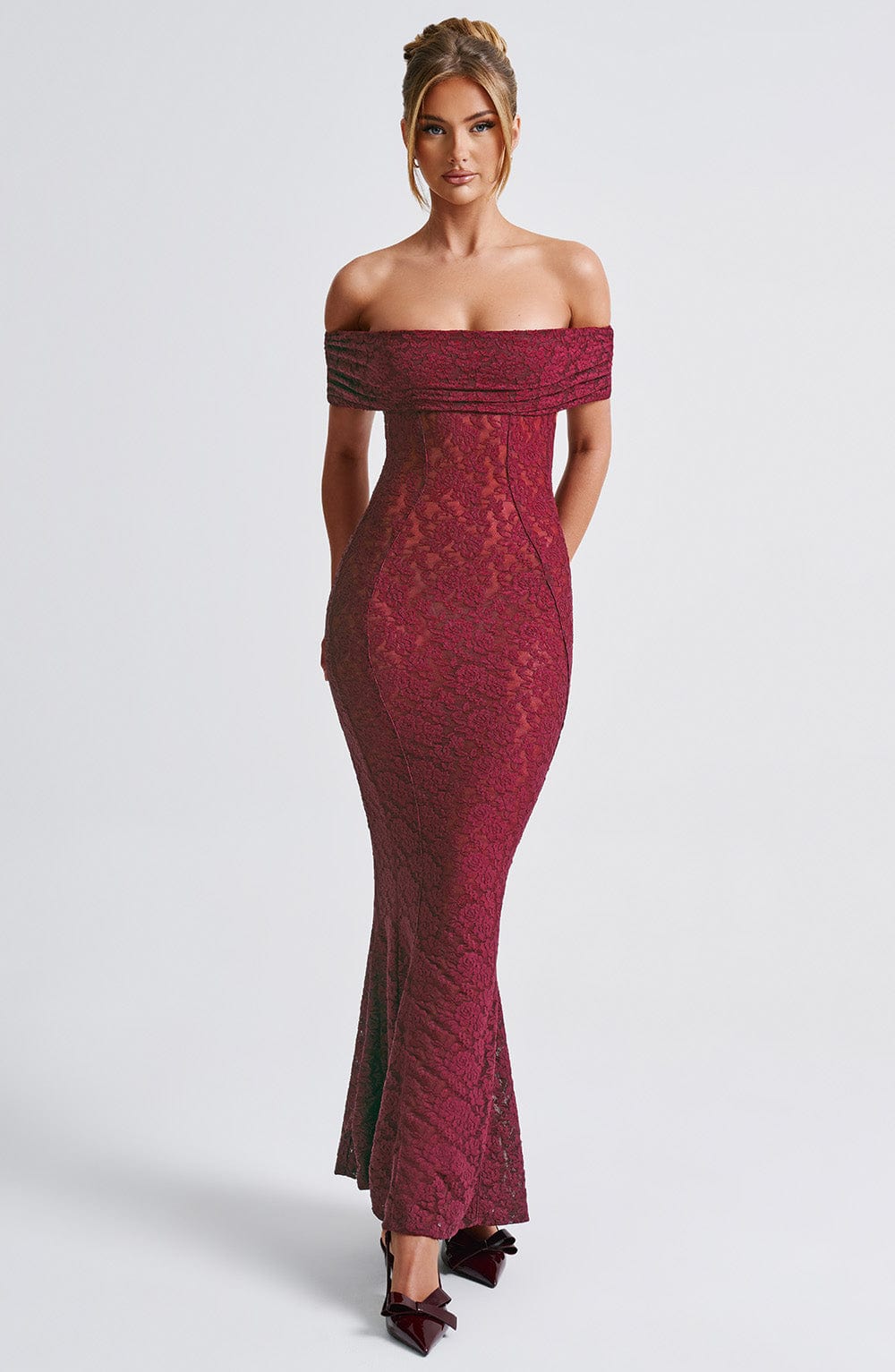 Koriora | Jazlyn Robe Maxi