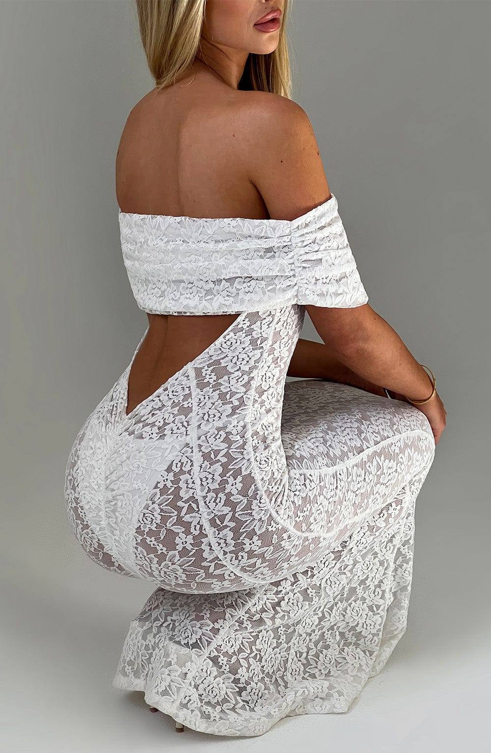 Koriora | Jazlyn Robe Maxi