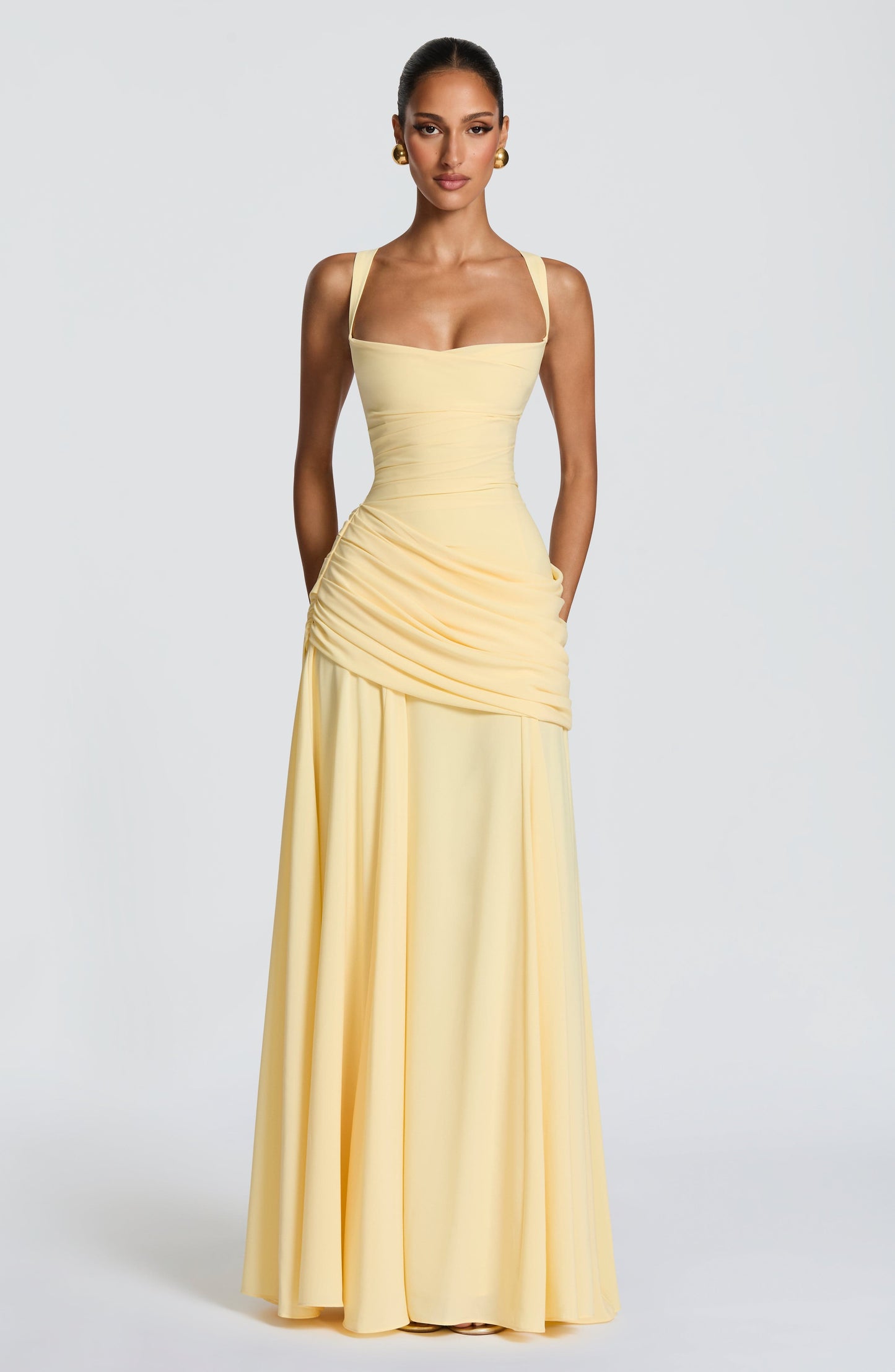 Koriora| Robe Longue Élégante Drapée Jaune Destiny