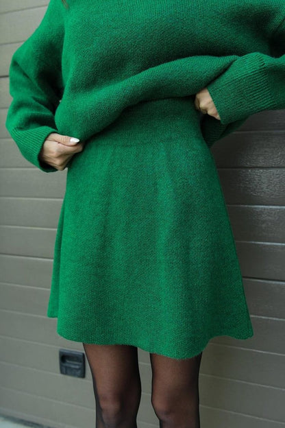 Koriora | Ensemble Cozy 2 Pièces Anora — Pull Oversize & Jupe Automne-Hiver Élégant